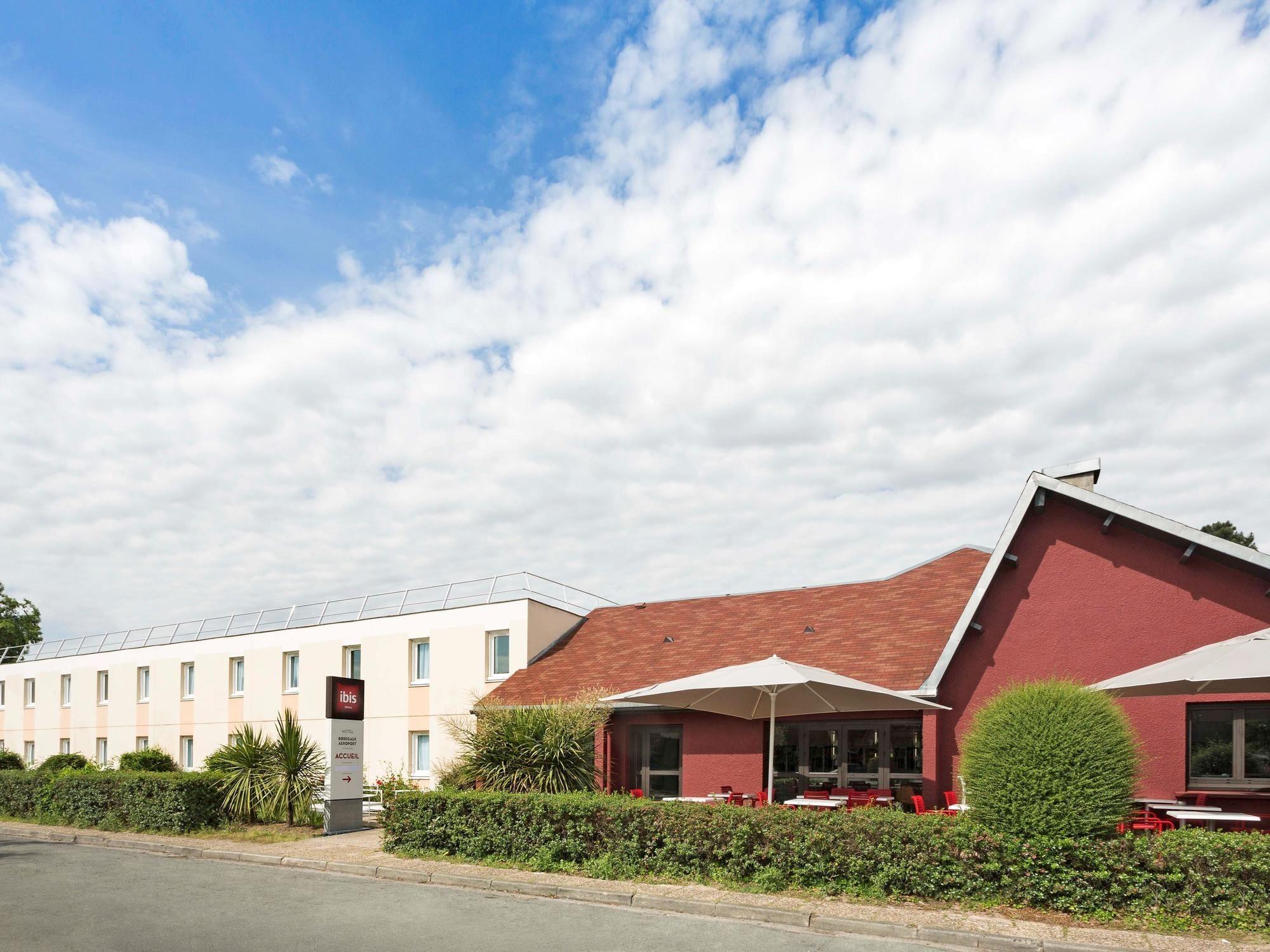 Vista Exterior ibis Bordeaux Mérignac
