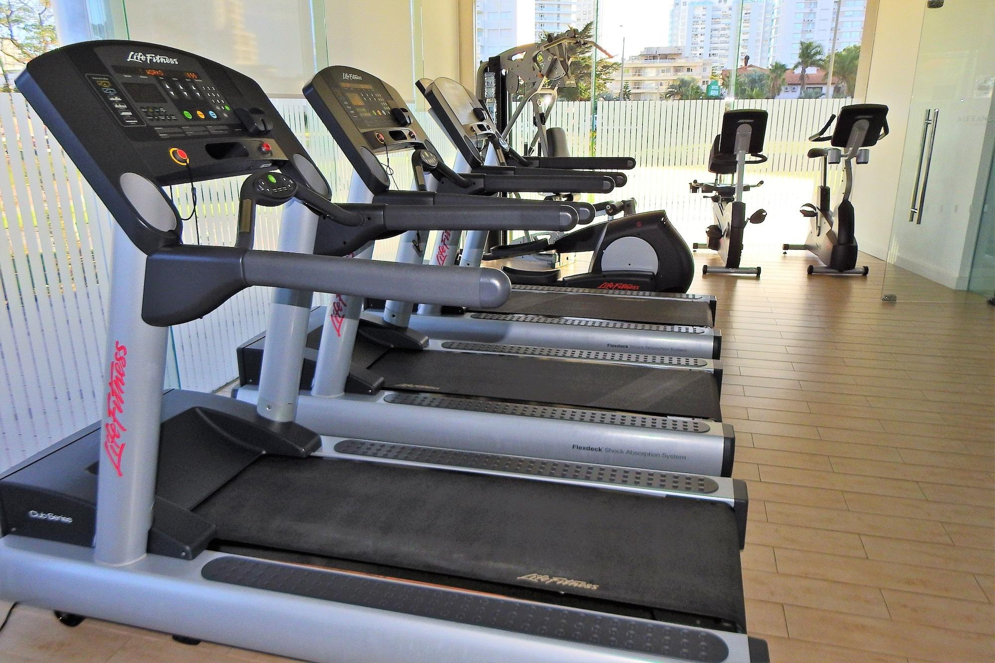 Gimnasio Apartment Alexander Boulevard