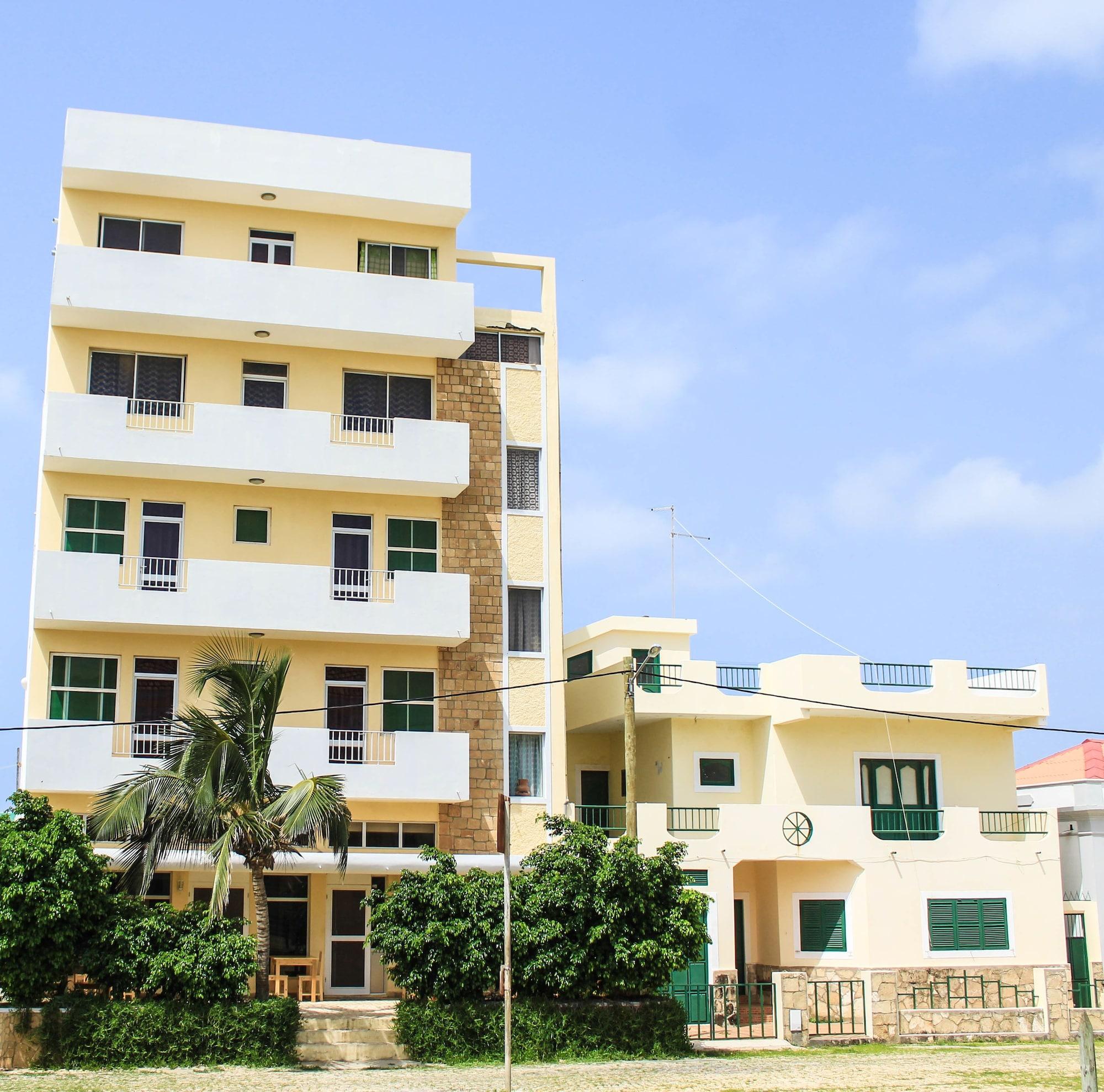 Vista Exterior Atlantic Maio Hotel