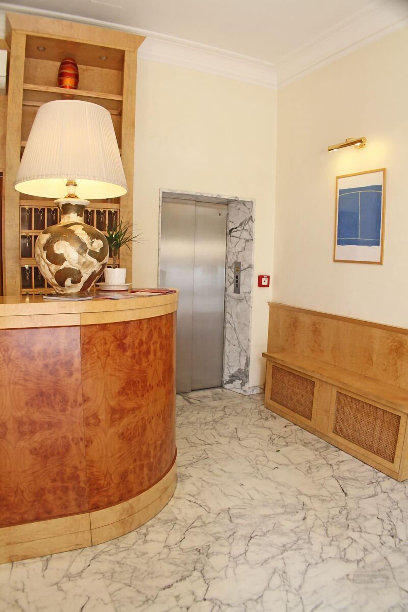 Vista Lobby Hotel La Pace