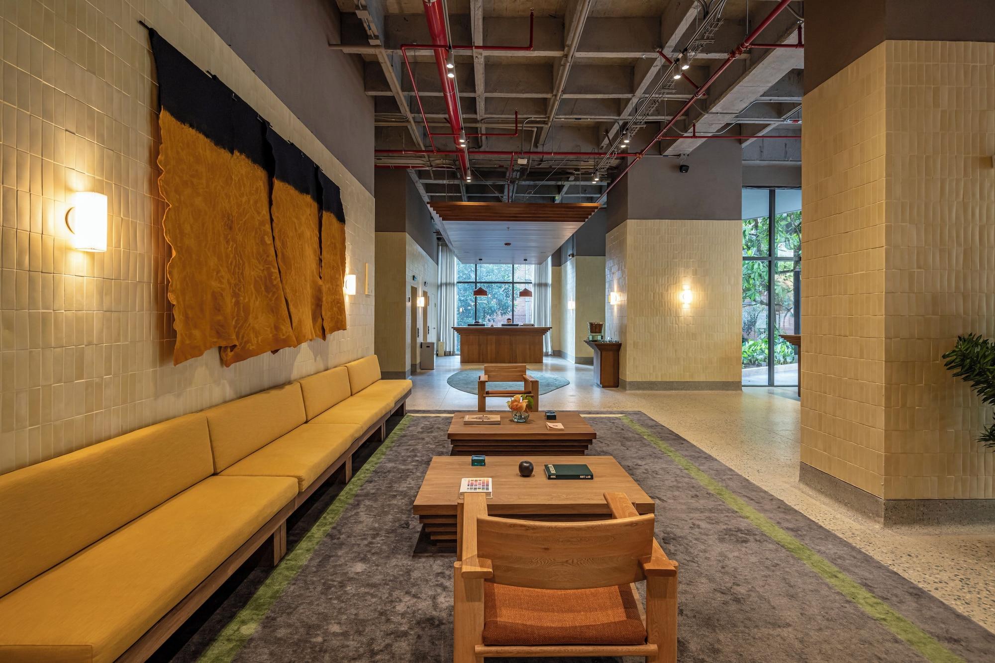 Vista Lobby Wake BioHotel, a Member of Design Hotels