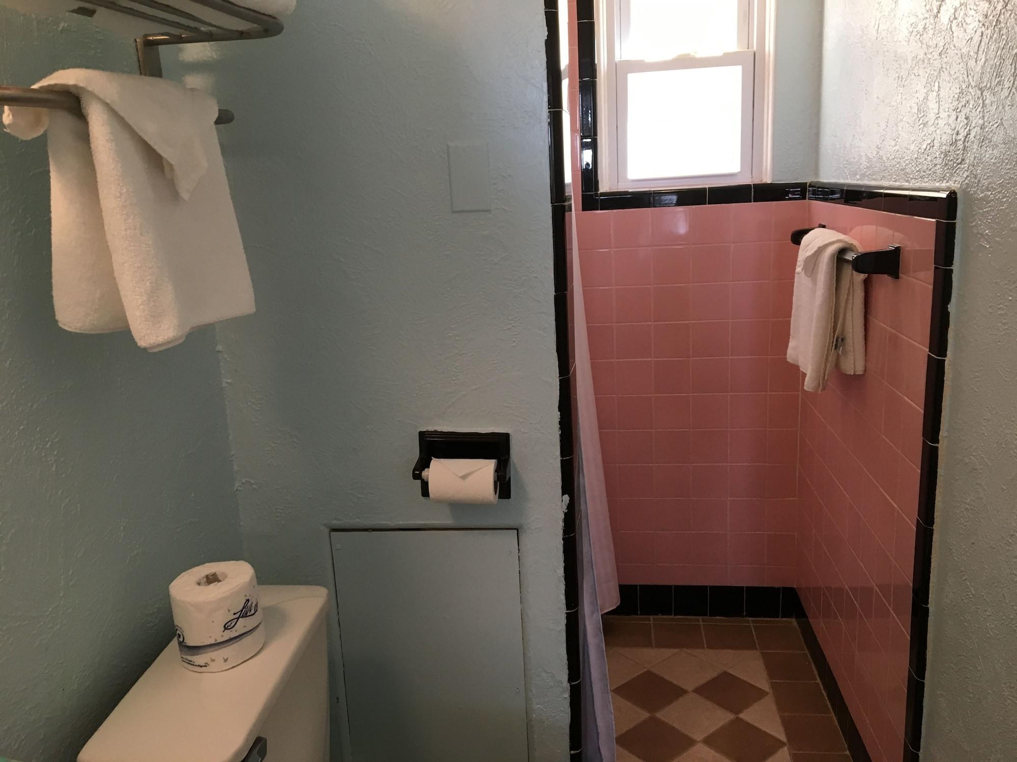 Equipamiento de Habitación Harbor Mist Family Motel