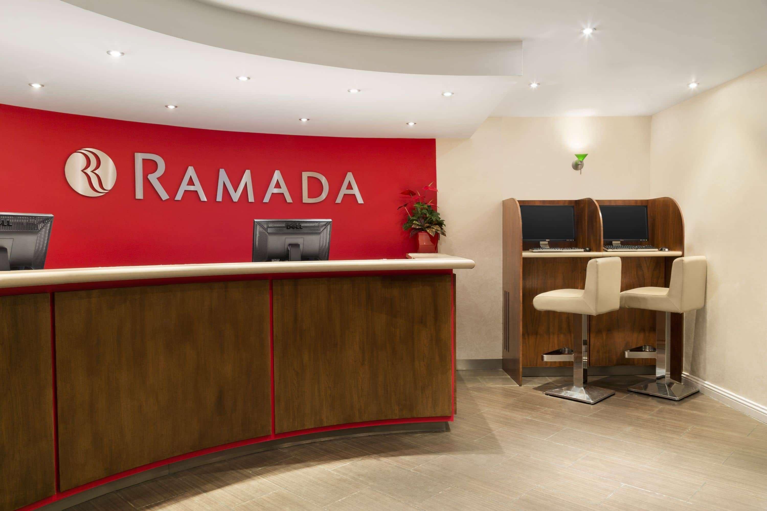 Vista Lobby Ramada By Wyndham Hounslow - Heathrow East