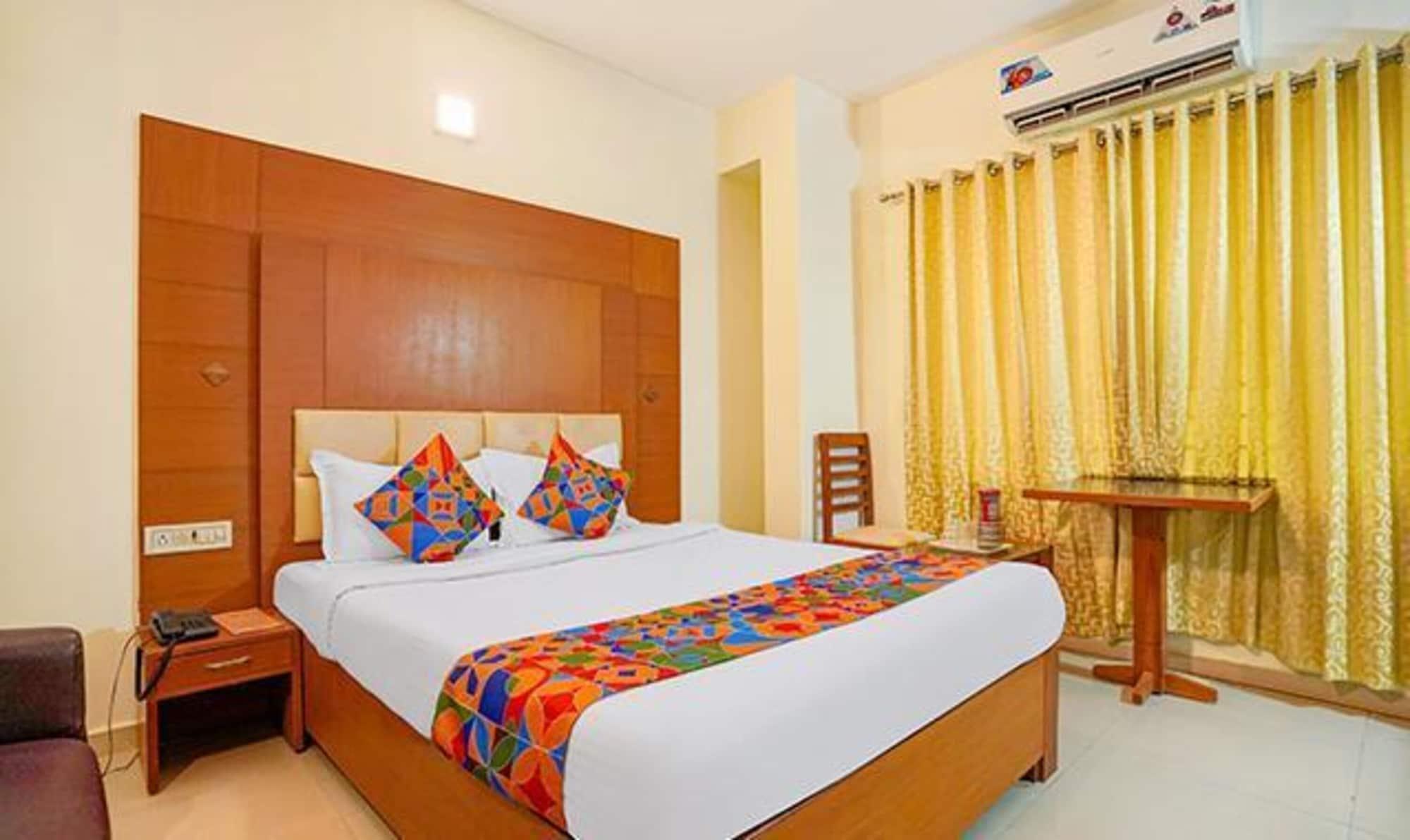 Habitación Fabhotel The Green City