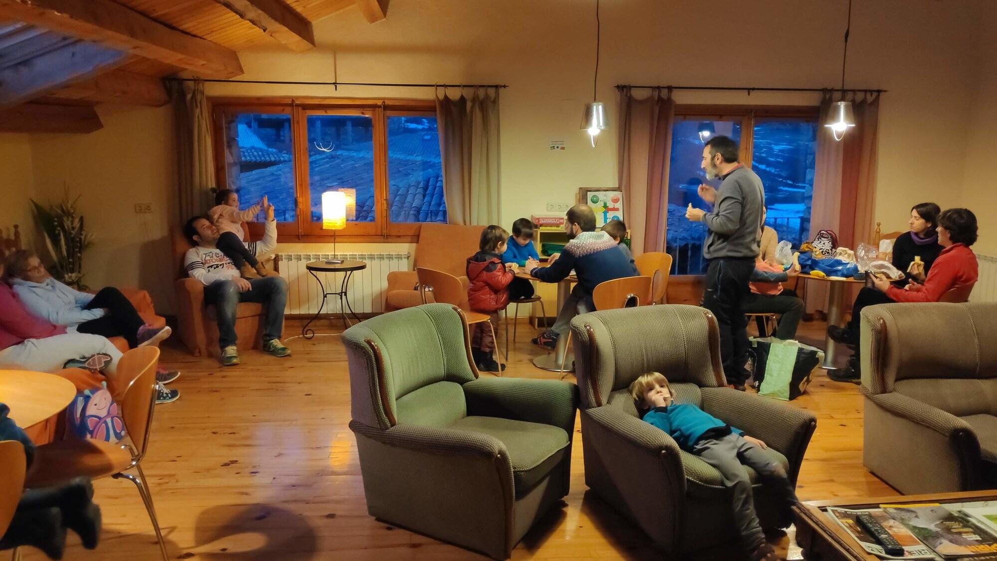 Instalaciones Recreativas Hostal Pas de la Pera