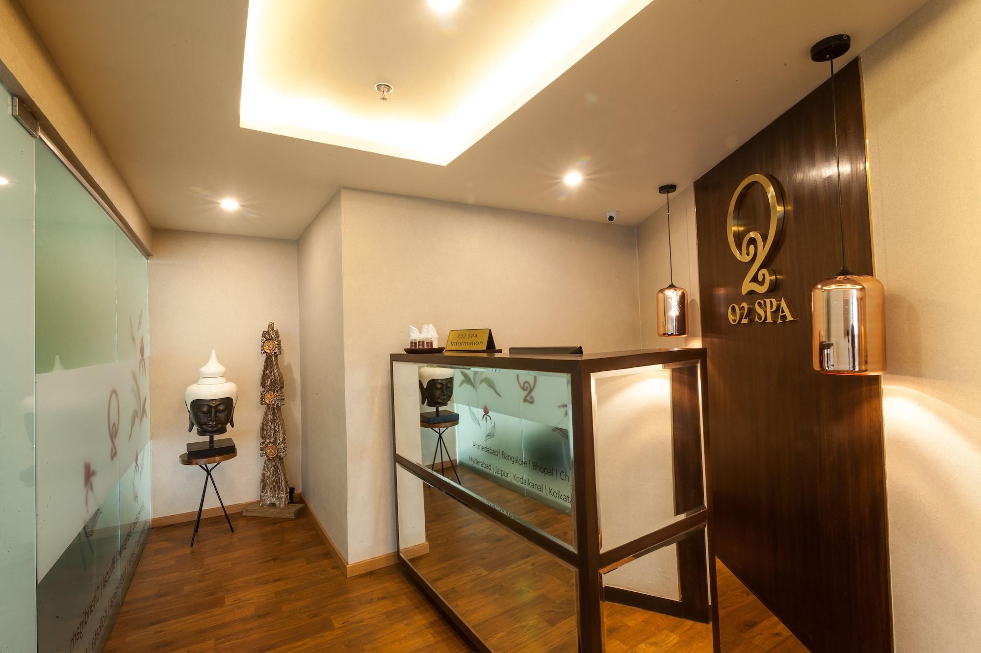 Spa Novotel Imagica Khopoli Hotel