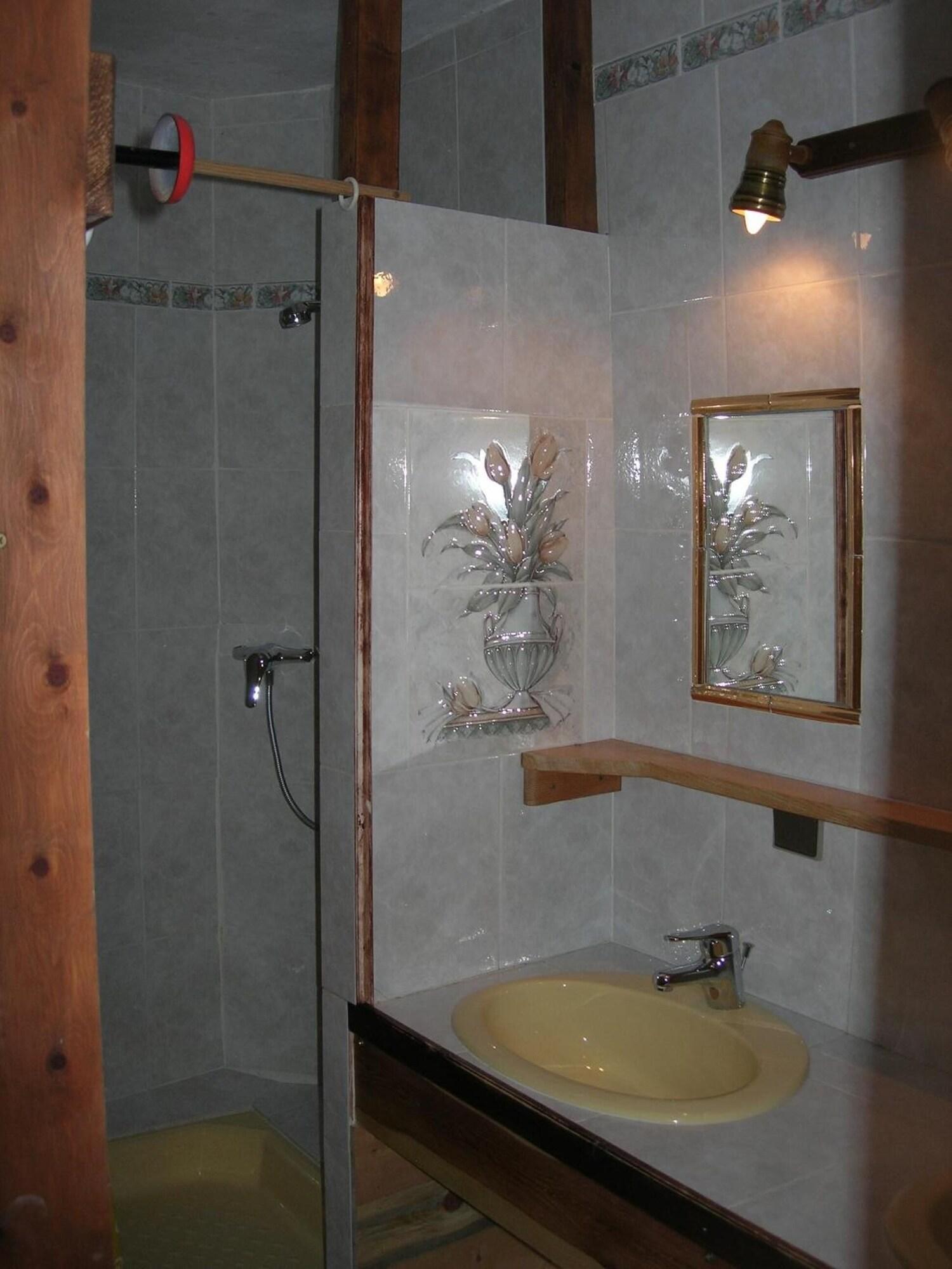 Equipamiento de Habitación Auberge La Cleida