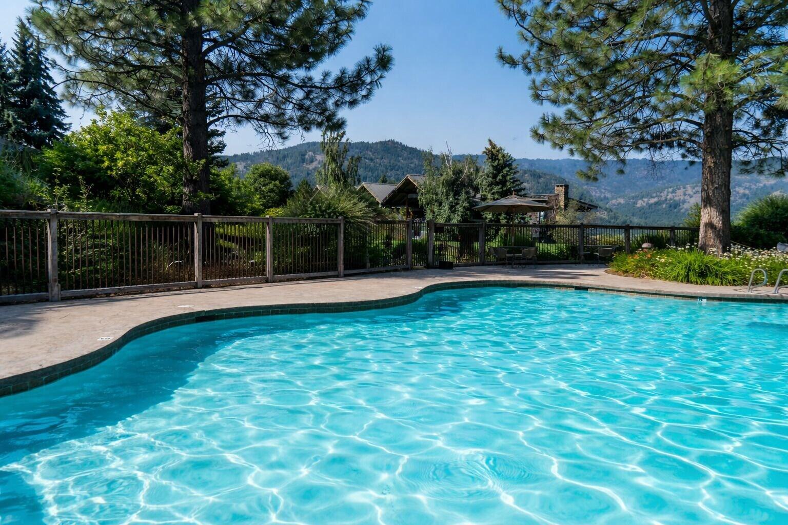 Vista Piscina Sun Mountain Lodge