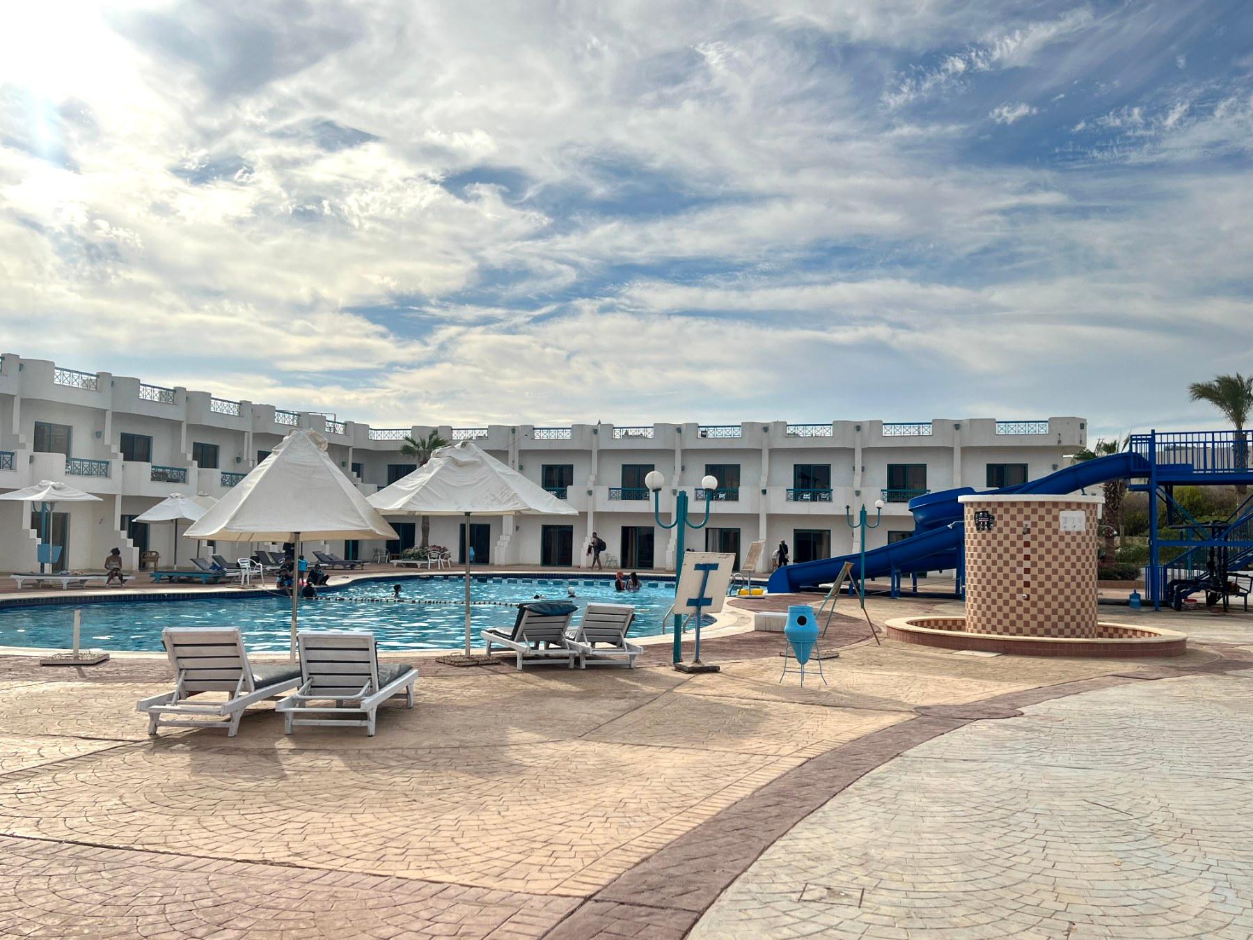 Vista Piscina Sharm Cliff Resort