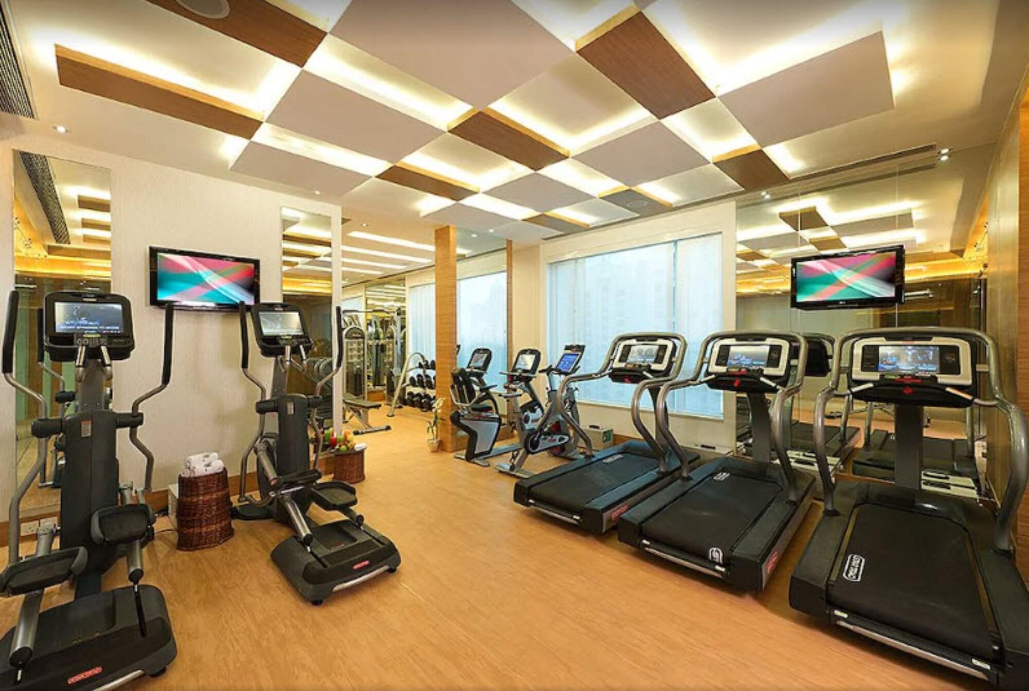 Gimnasio Meluha - The Fern