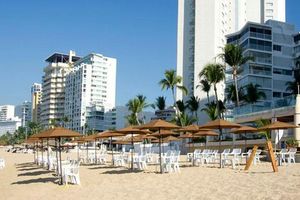 Alojamiento - Real Bananas Hotel All Inclusive