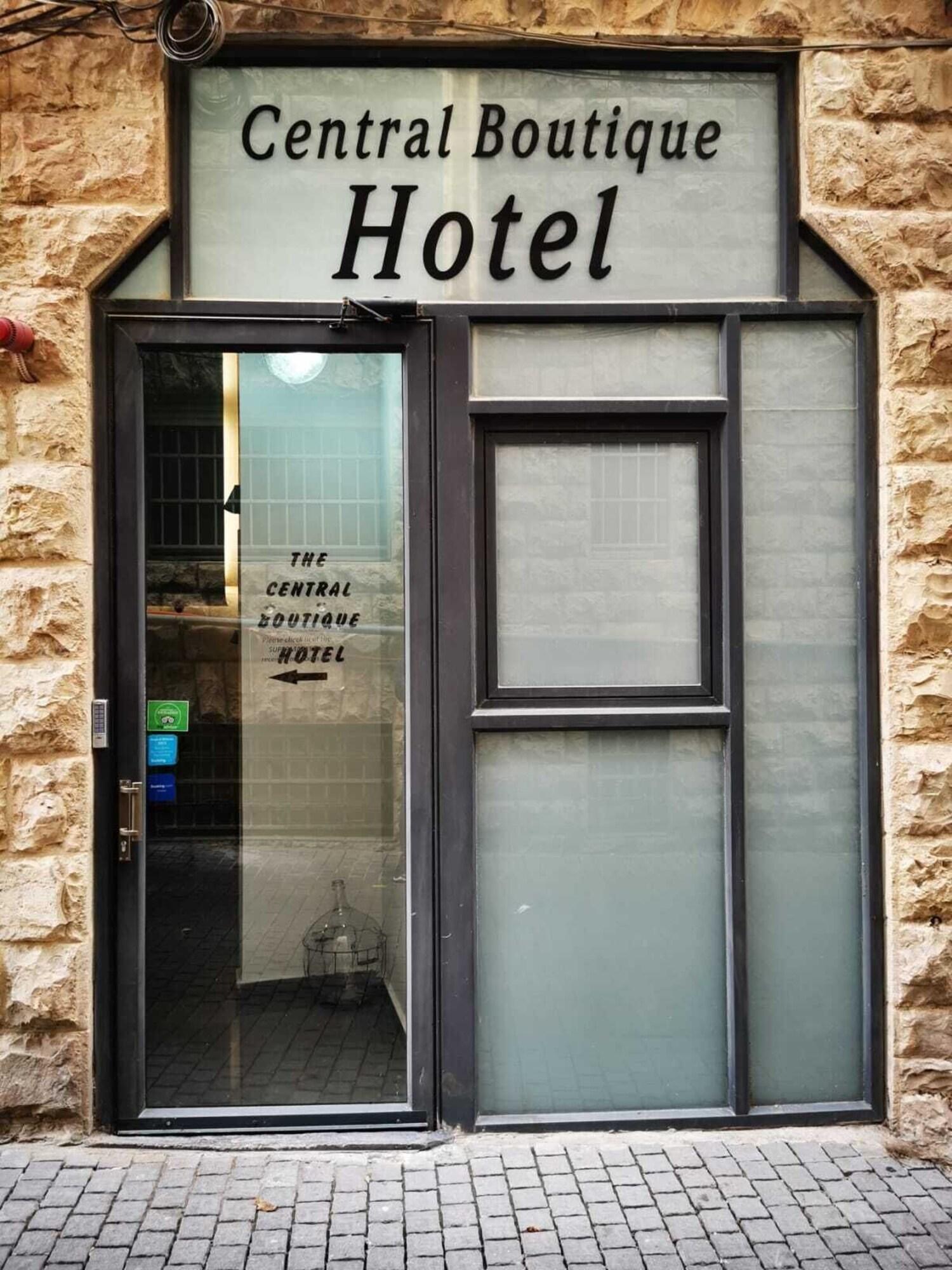 Varios Central Boutique Hotel