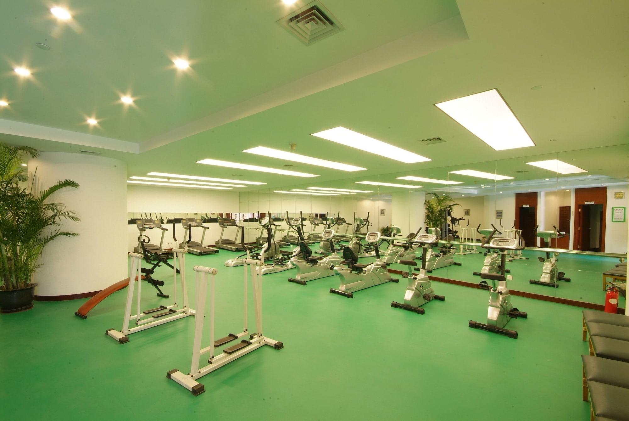 Gimnasio Jin Jiang Pine City Hotel