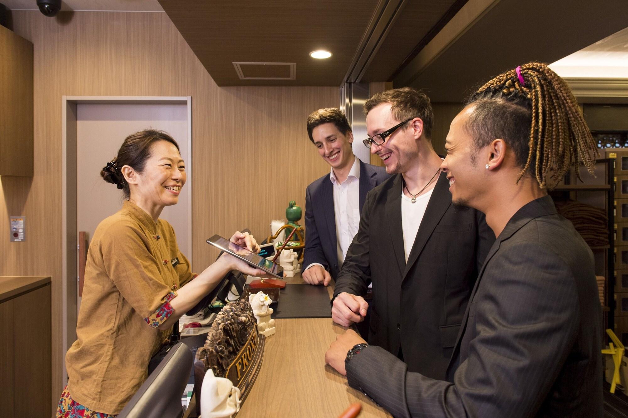 Vista Lobby Anshin Oyado Ogikubo - Caters to Men
