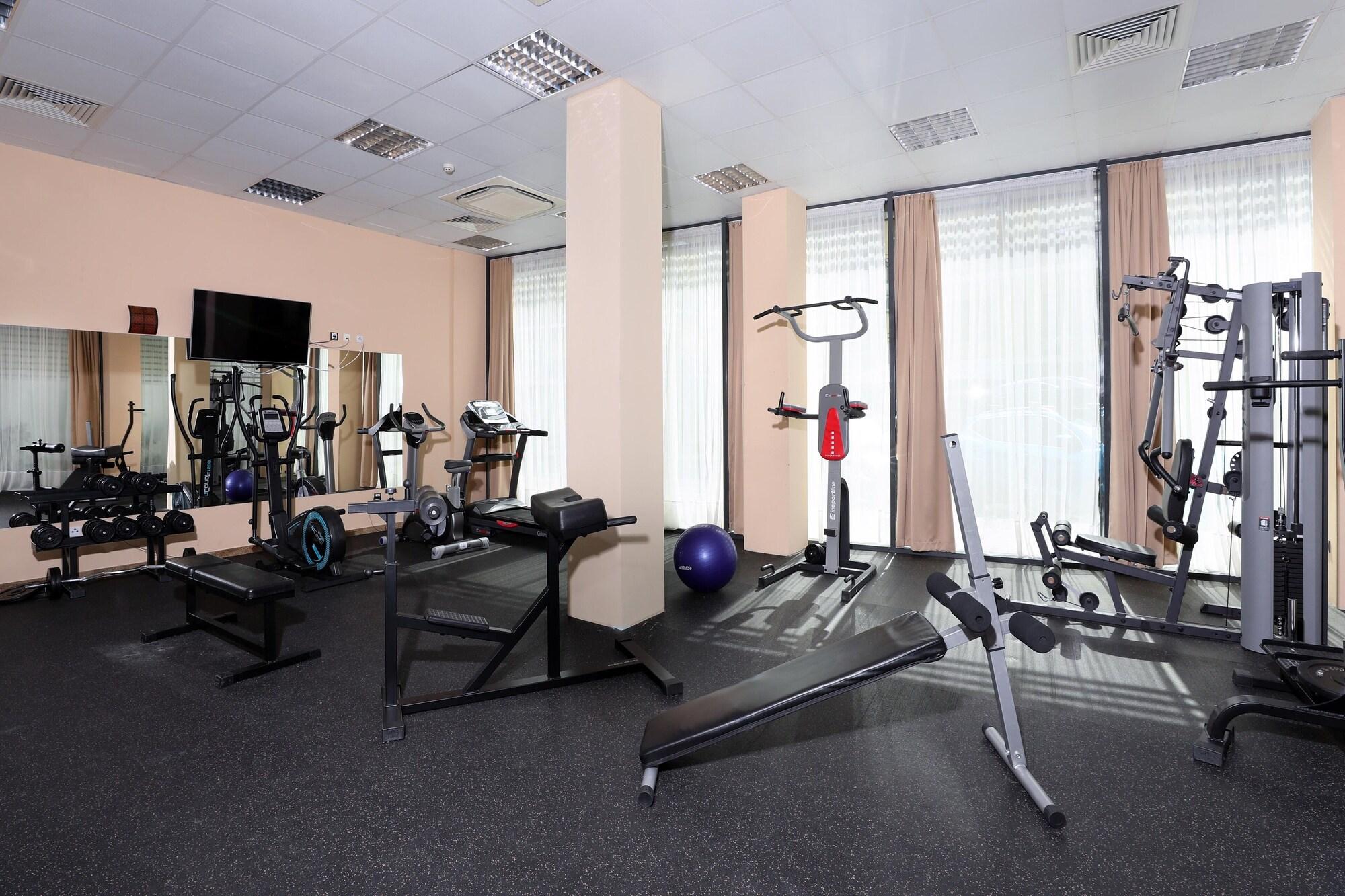 Gimnasio Galeon Residence & SPA Hotel