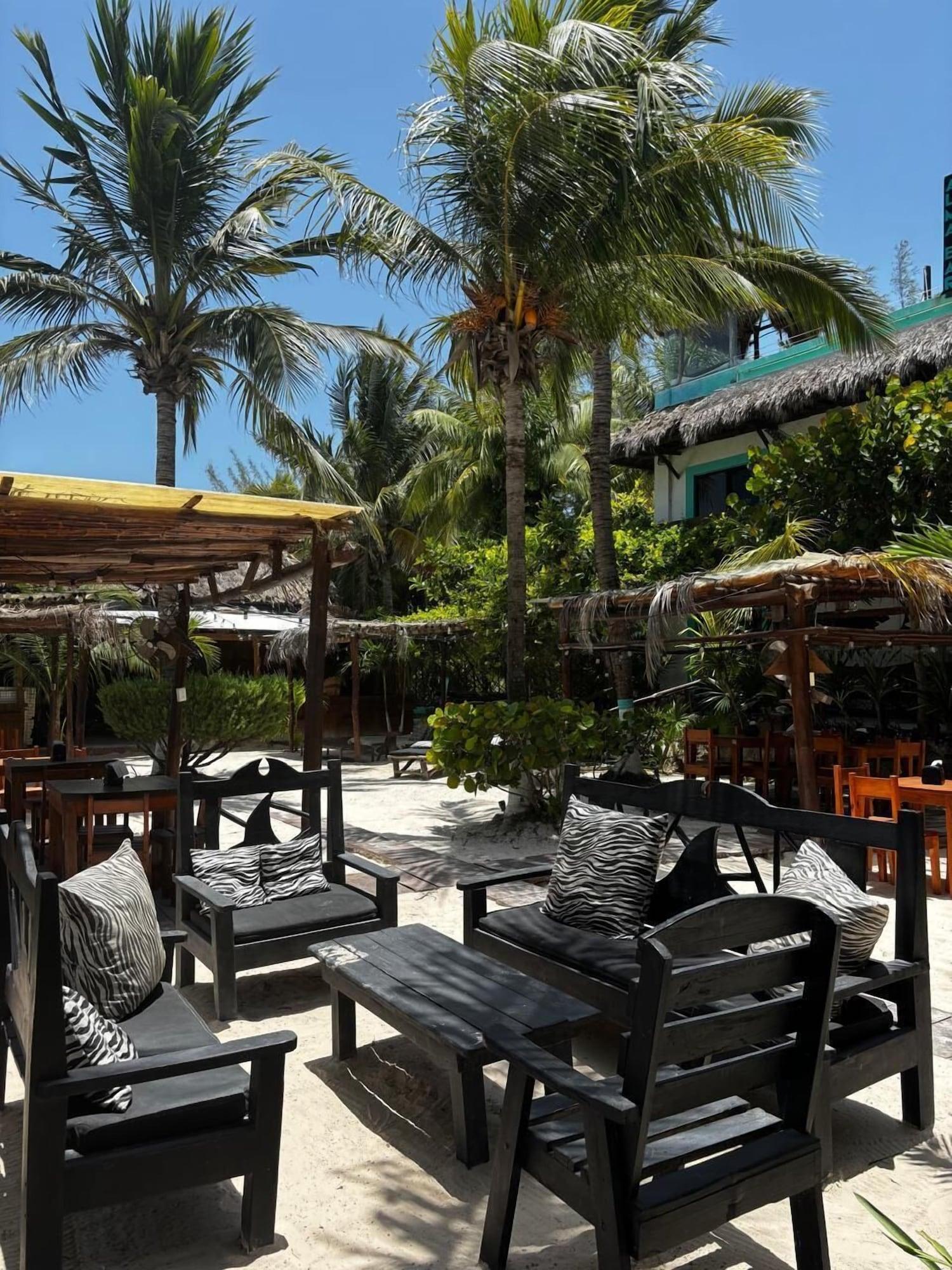 Restaurant Villas Tiburon Adults only