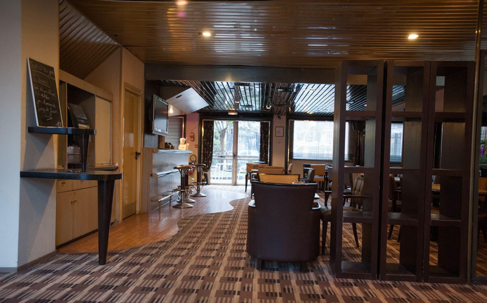 Restaurant Median Paris Congres Hotel