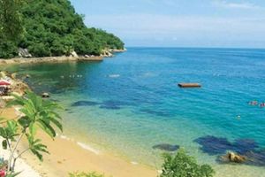 Actividad - Tour a Isla de la Roqueta con alimentos