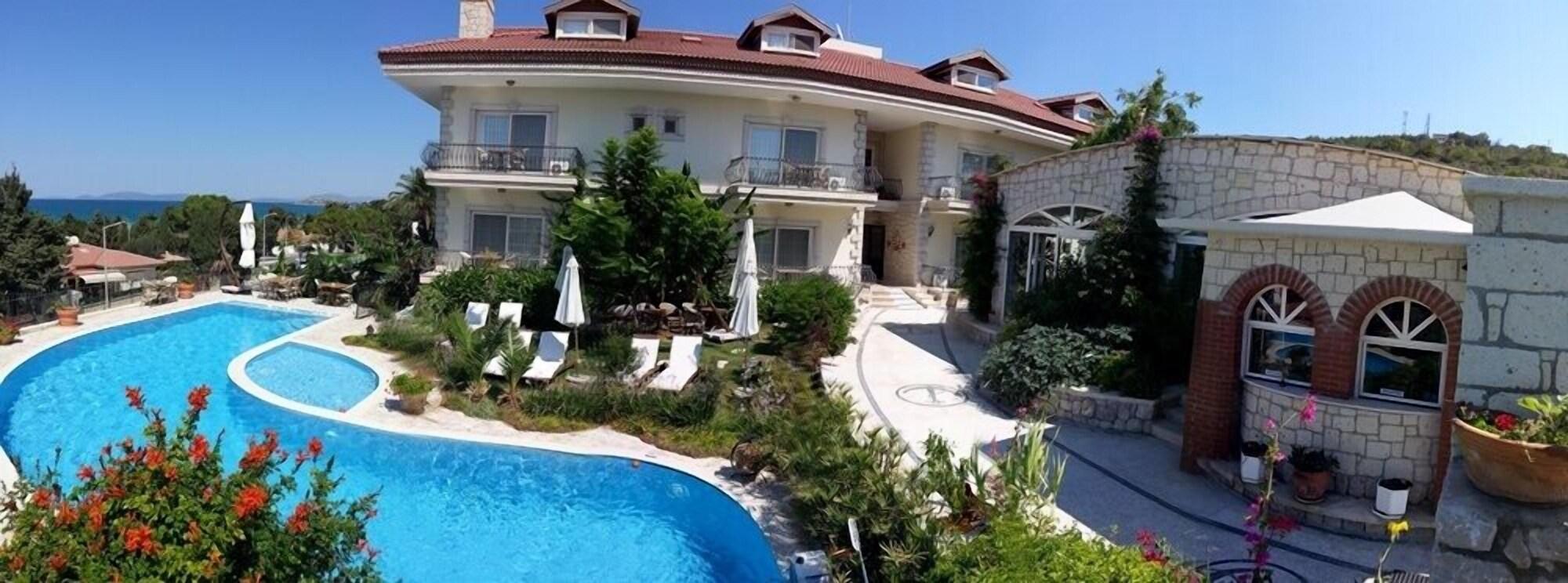 Varios Dolina Boutique Hotel