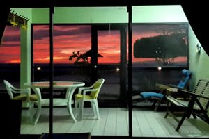 Alquiler Vacacional - Updated/Beachfront/180 Sunset View/Dock/Dive Shop/Pool/Restaurants