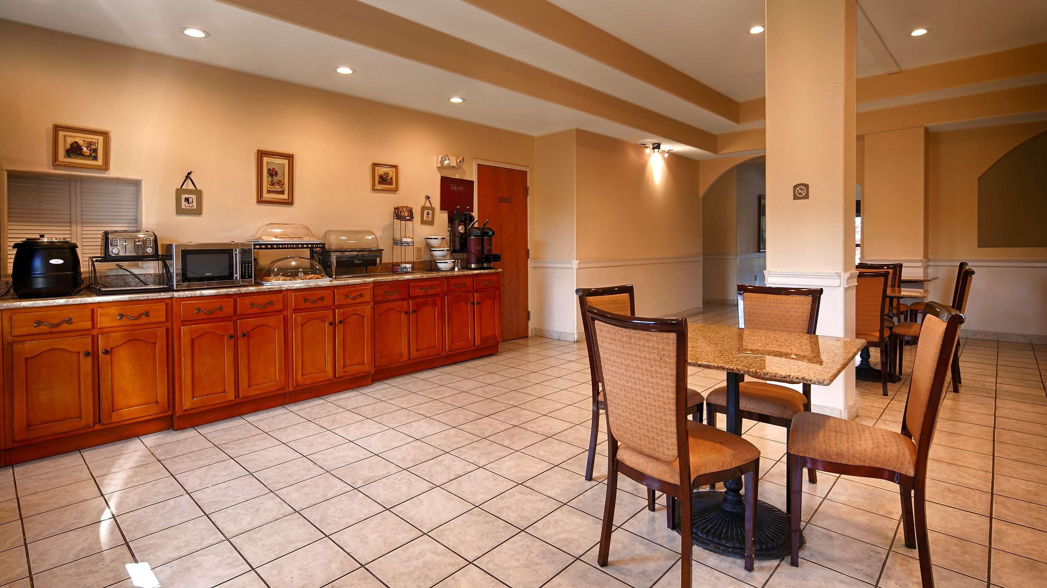 Restaurant Best Western Plus Bass Hotel & Suites