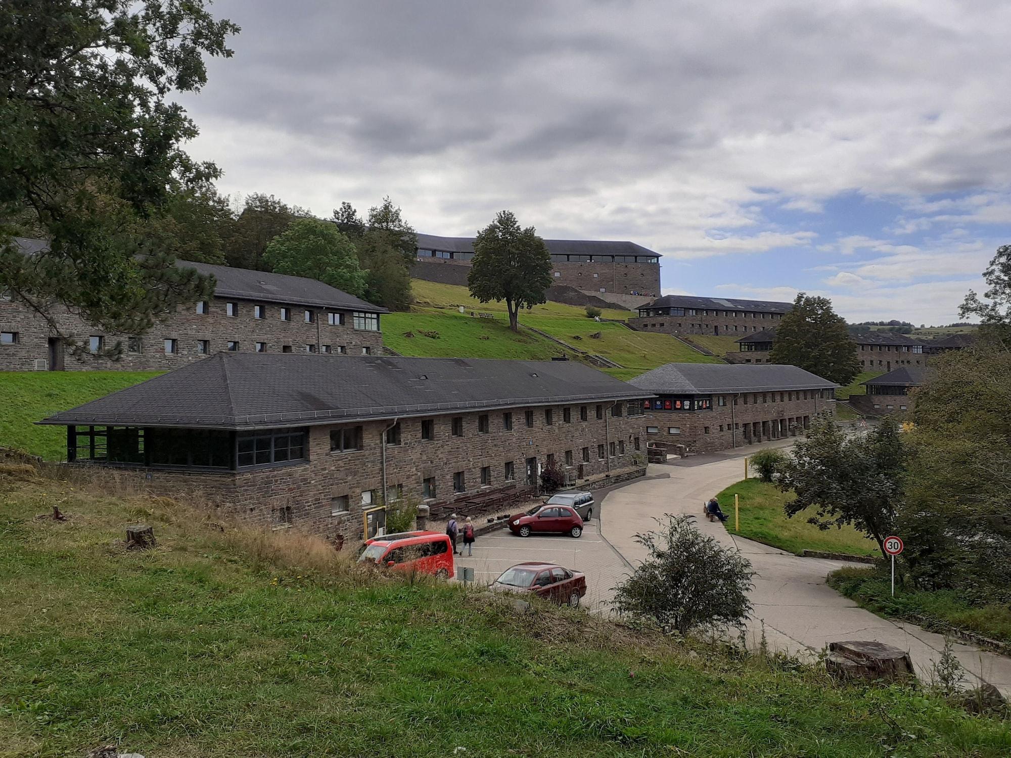 Vista Exterior Land Gut Hotel Zum Alten Forsthaus