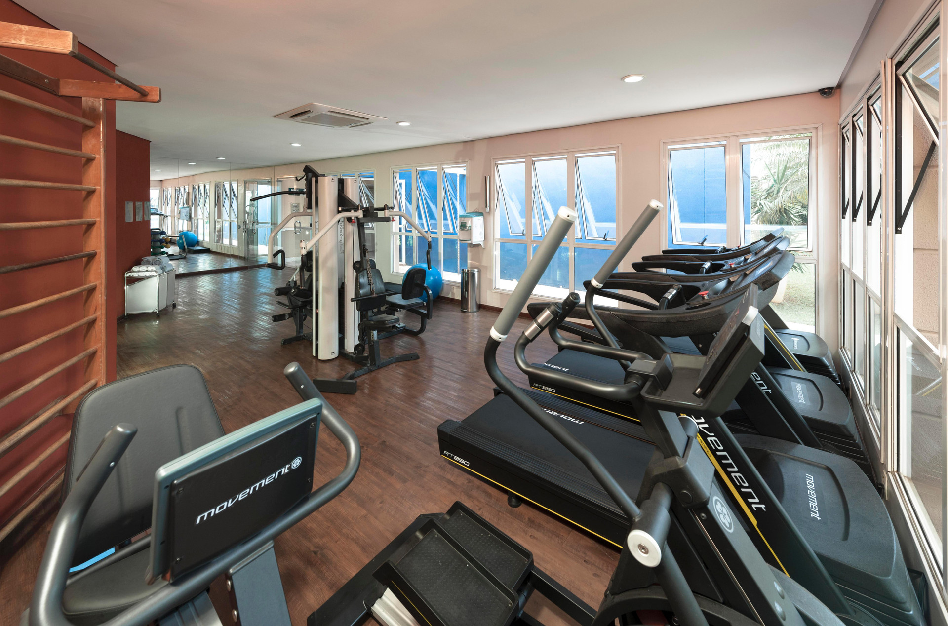 Gimnasio Comfort Suítes Flamboyant Goiânia