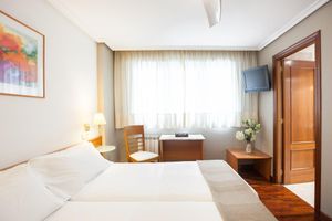 Alojamiento - Zumaia Hotela