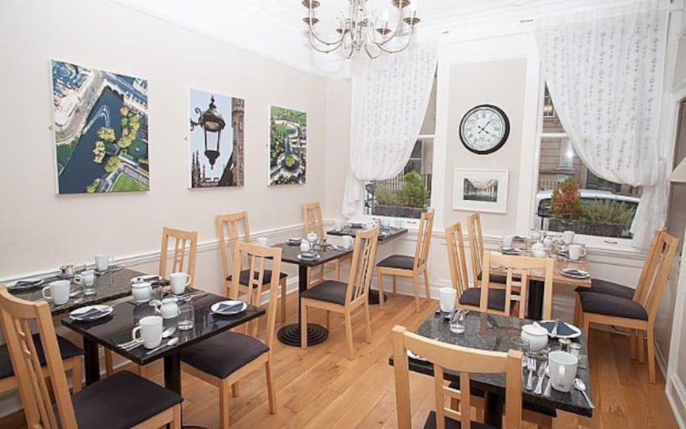 Restaurant The Henry Guest House