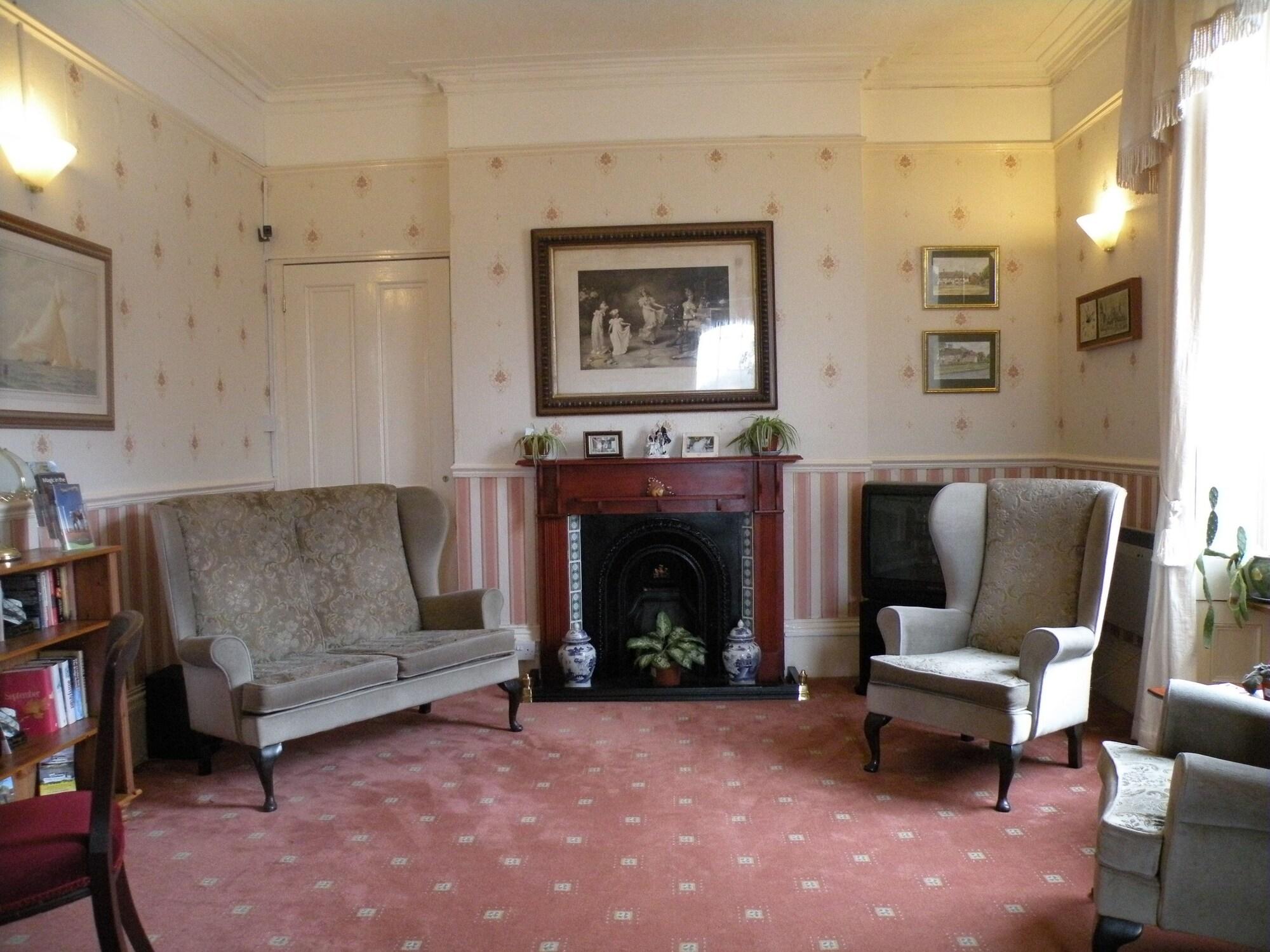 Vista Lobby Dorset Hotel