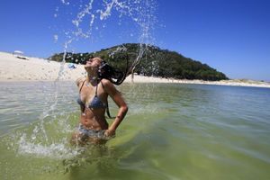 Alojamiento - Praia Santa Baia