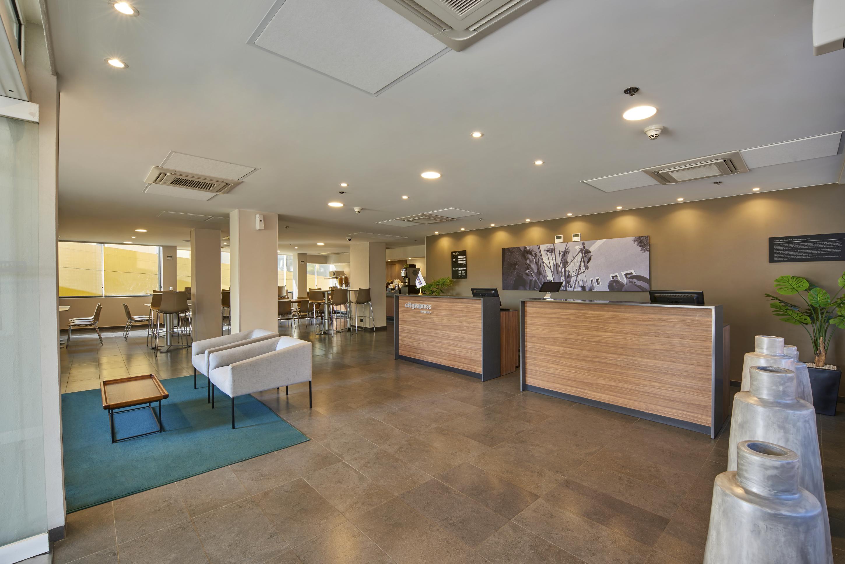 Restaurant City Express by Marriott Queretaro