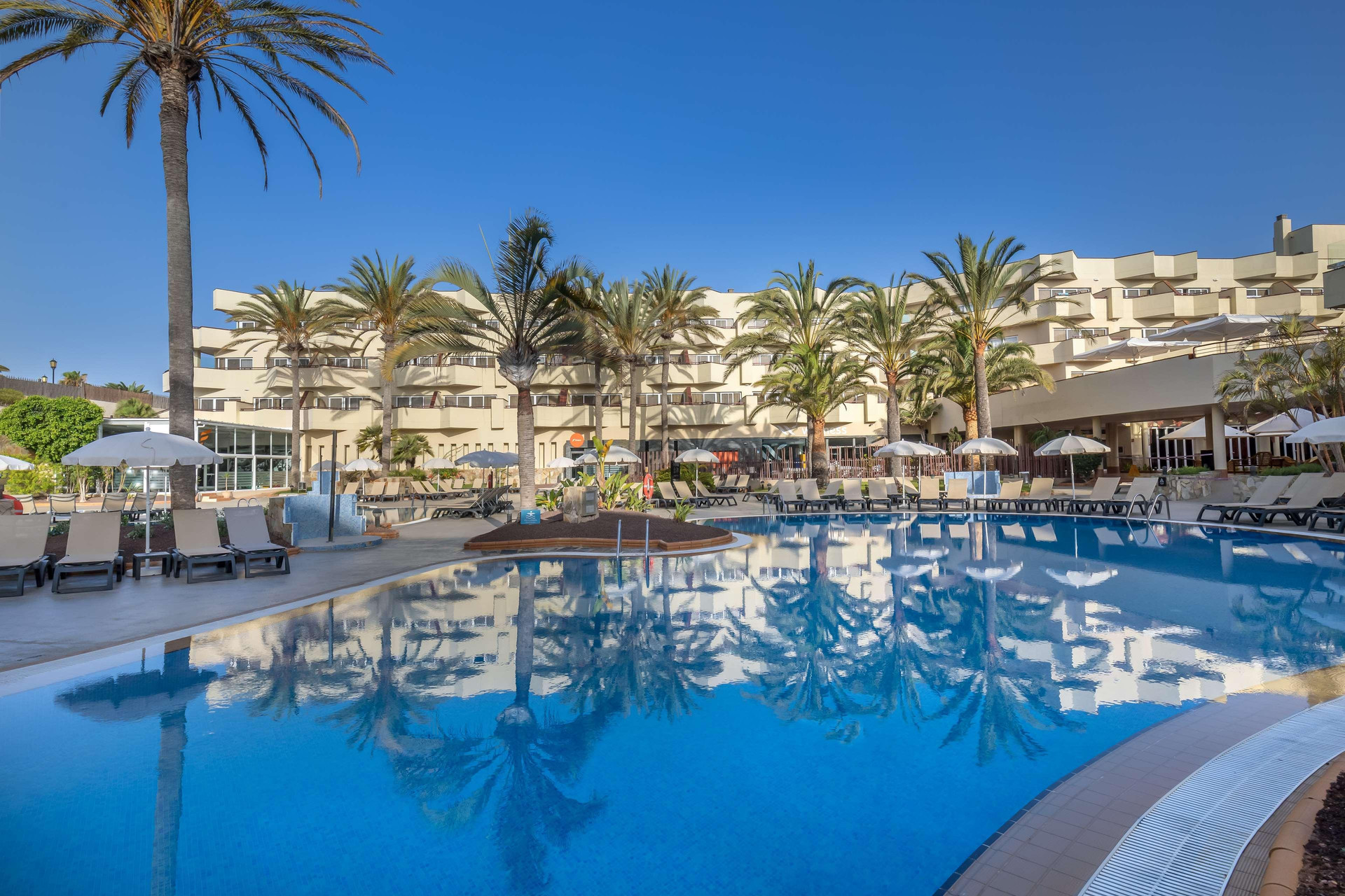 Vista Piscina Barceló Corralejo Bay - Adults only