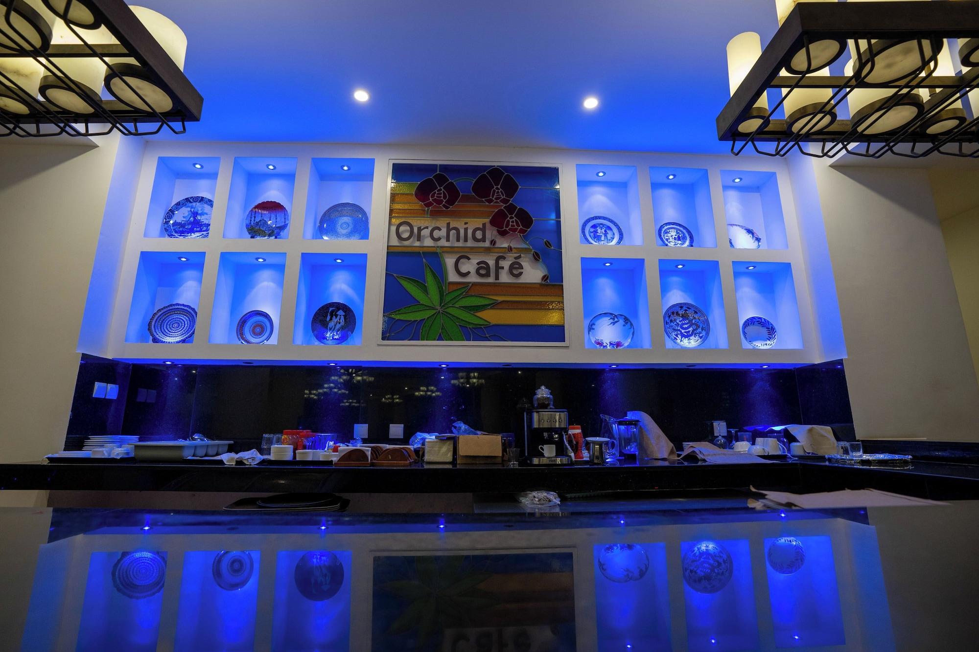 Restaurant Kilua Residences by CityBlue, Mombasa