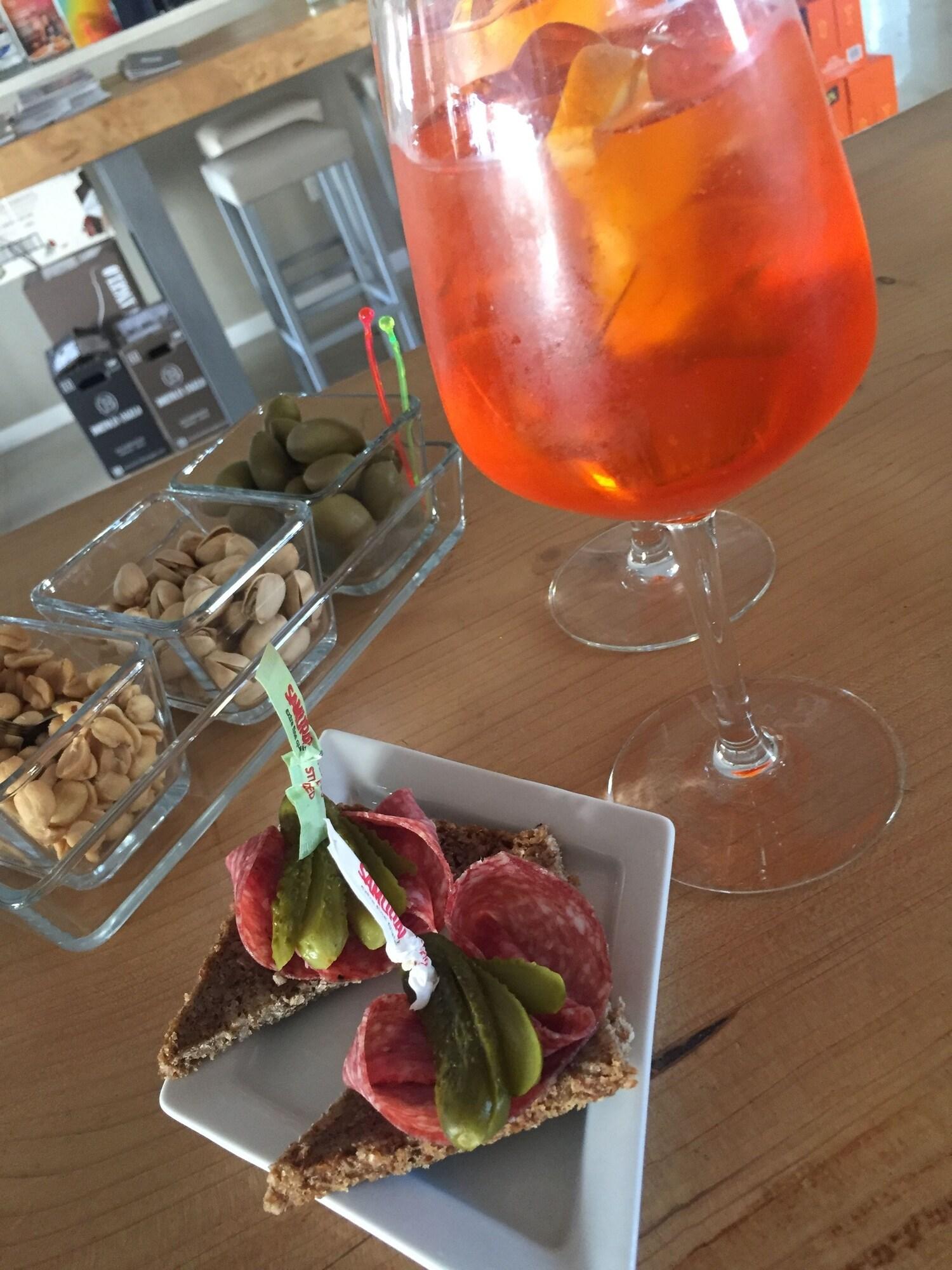 Bar/Salón Hotel Arena