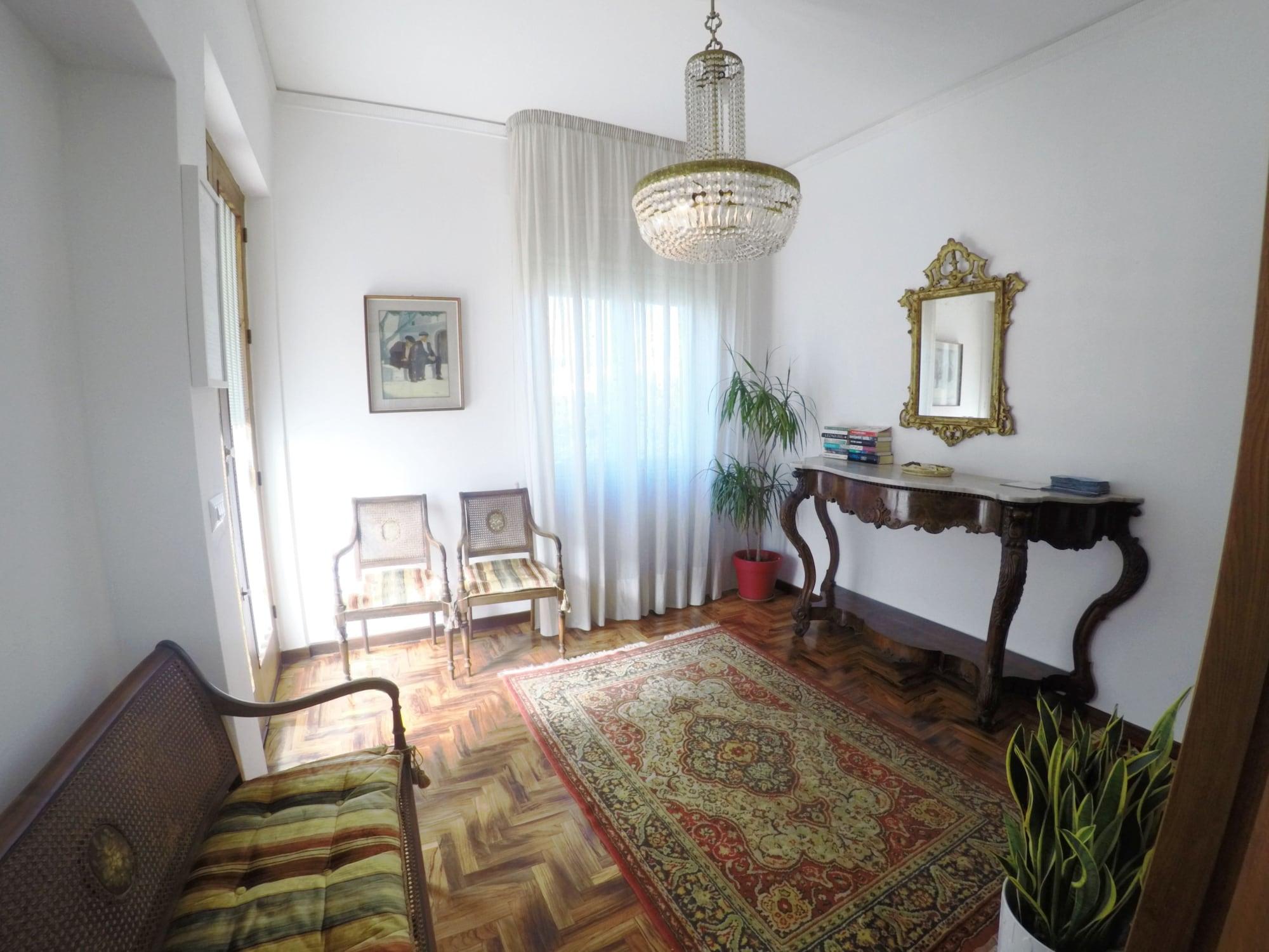 Vista Lobby Lumachella B&B