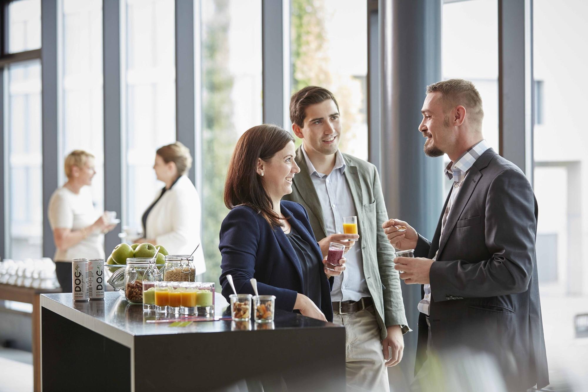 Sala de Reuniones Holiday Inn Zurich - Messe by IHG