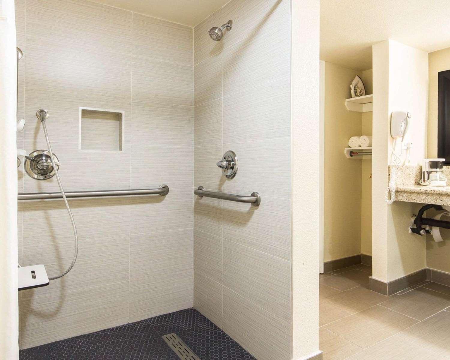 Habitación Quality Inn Sacramento Convention Center