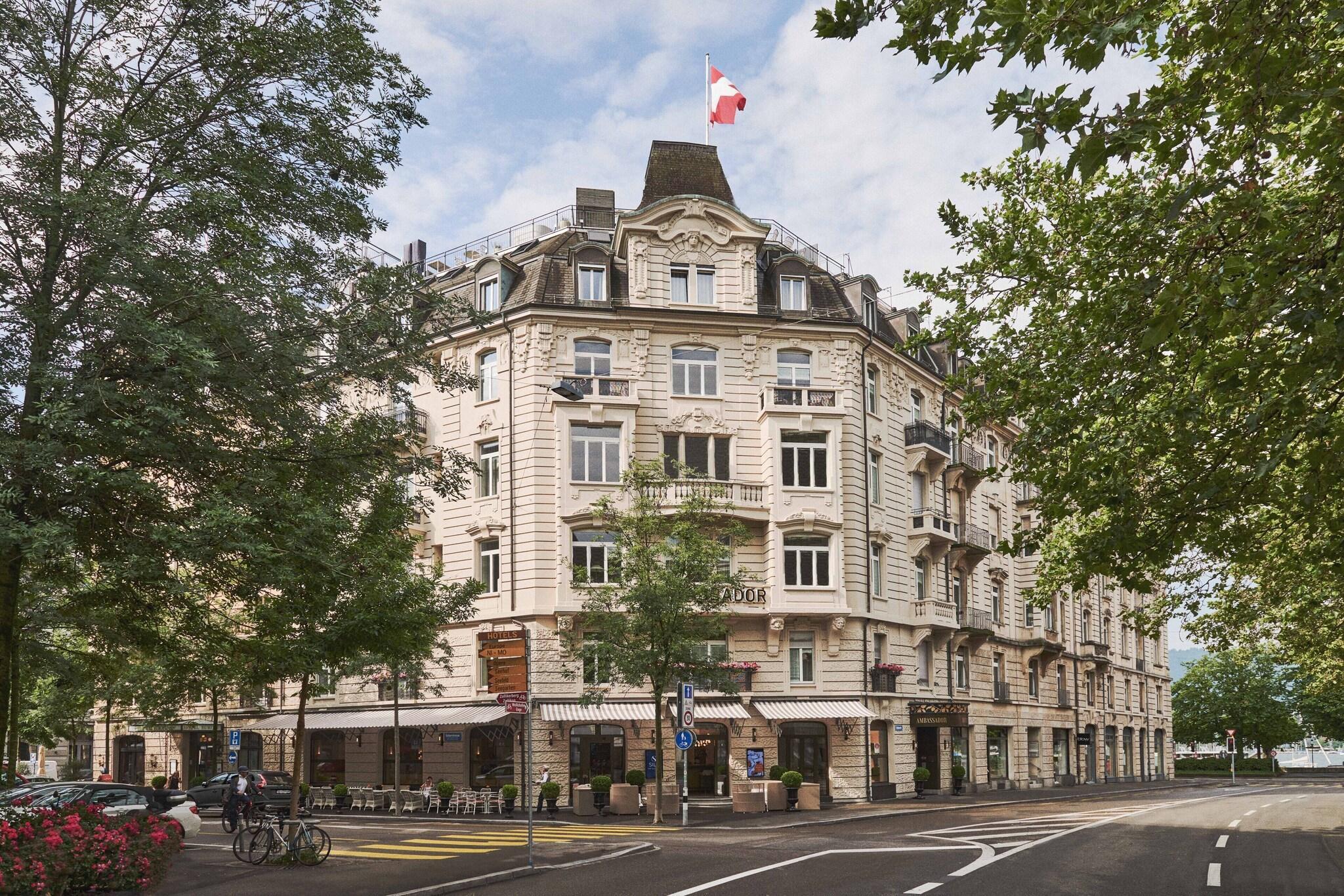 Vista Exterior Small Luxury Hotel Ambassador A L'Opera