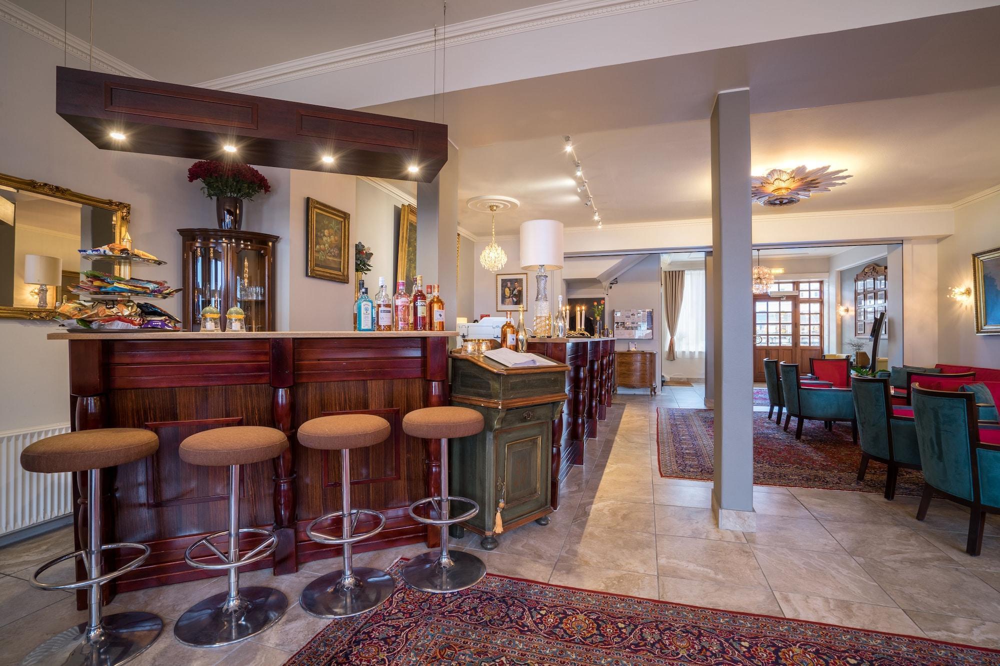 Bar/Salón Hotel Dania