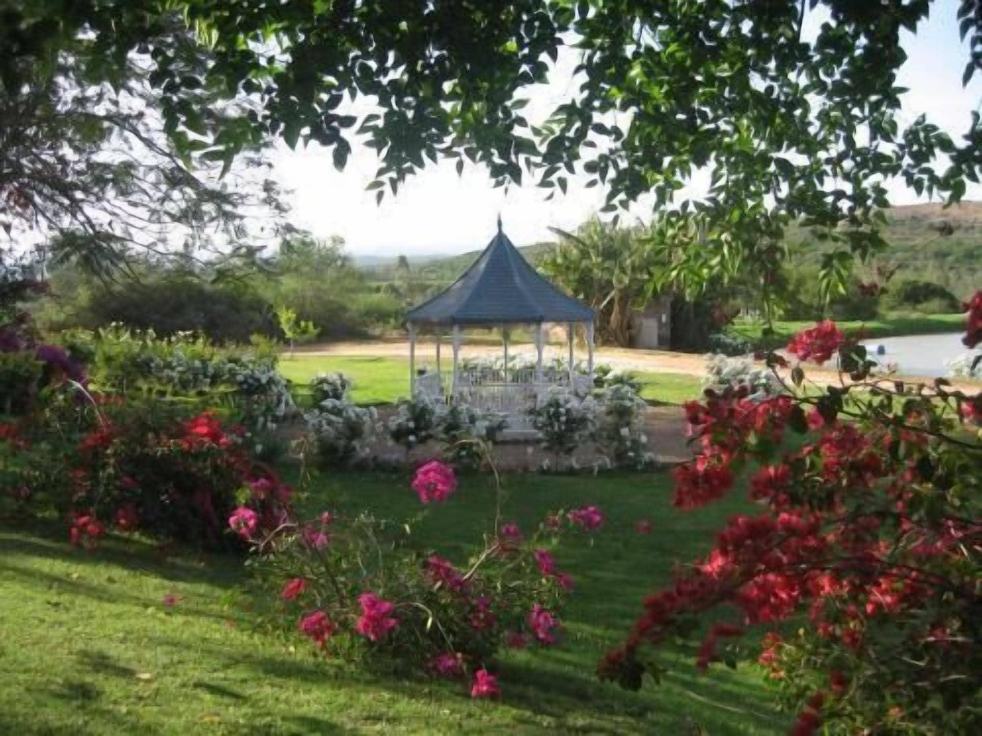 Varios Happy Lands Self Catering B&B