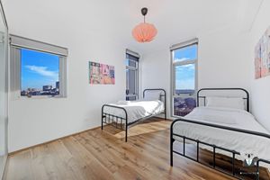 Alquiler Vacacional - Kozyguru | Sydneycbd | Amazing City View 3B Apt
