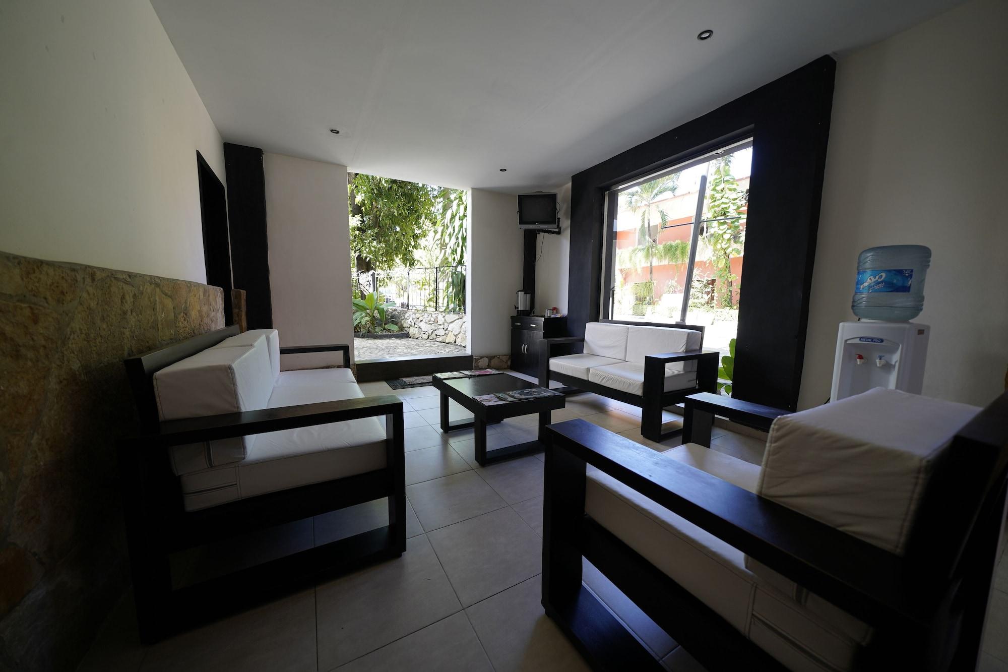 Vista Lobby Hotel Sevilla Palenque
