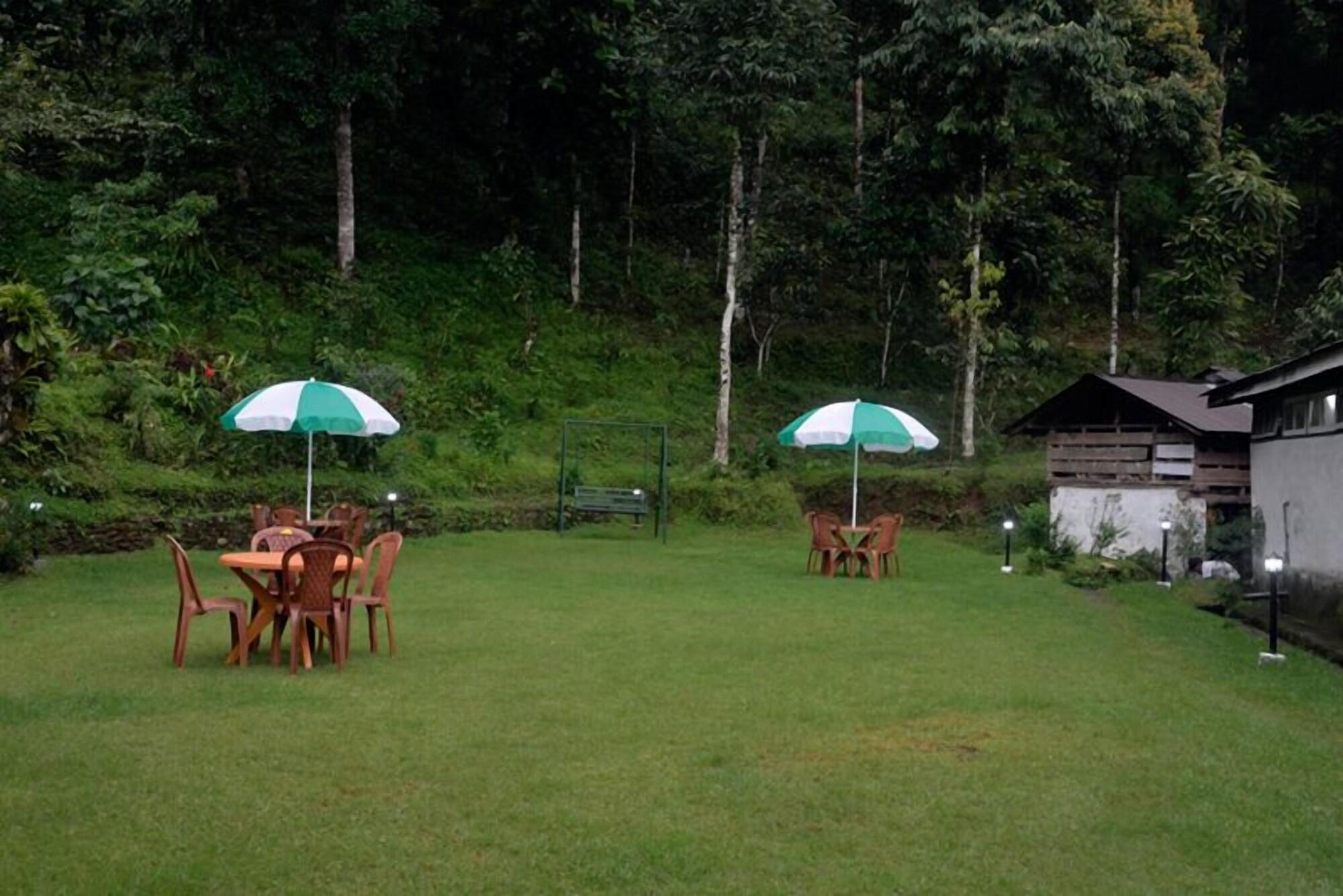 Varios Green Leaf Resort