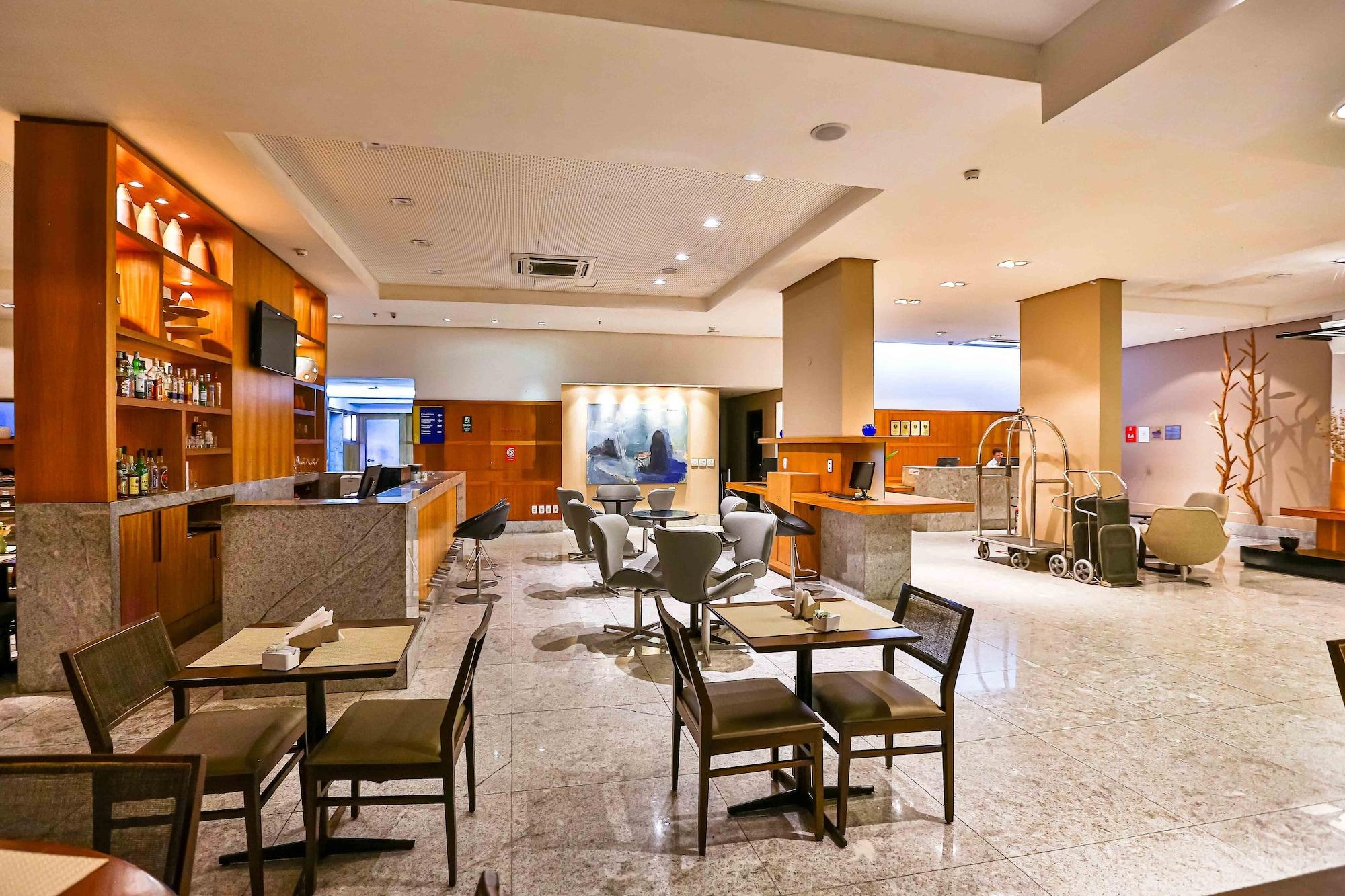 Vista Lobby Flat Beach Class Executive