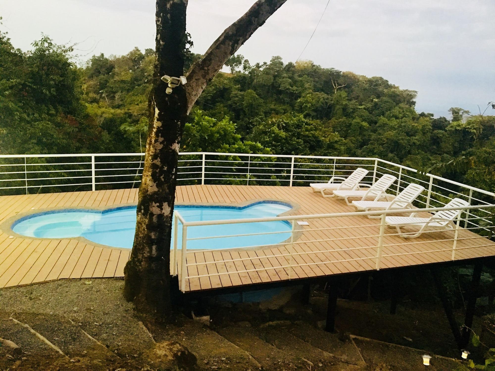 Instalaciones Recreativas Sunshine Sanctuary