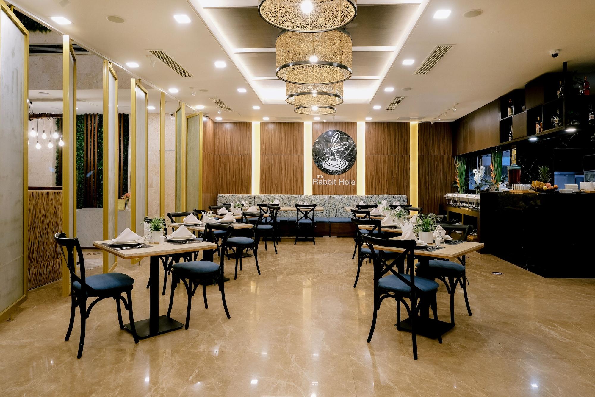 Restaurant Goldberry Suites and Hotel Cebu