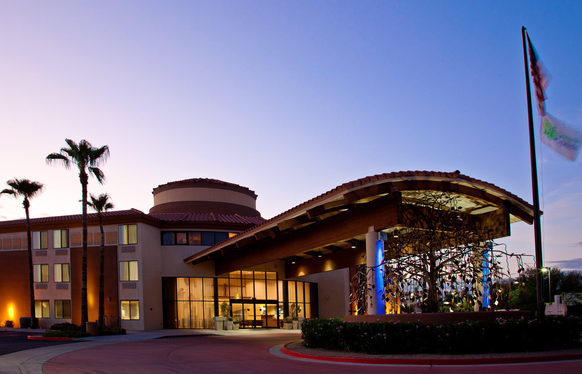 Vista Exterior Holiday Inn Express Scottsdale North by IHG