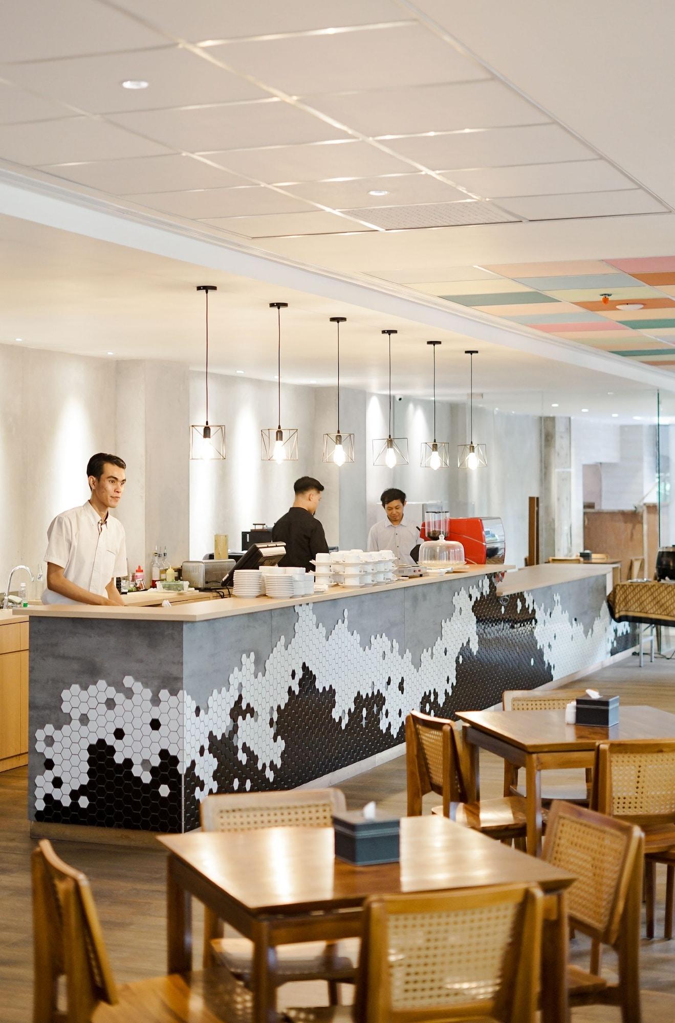 Restaurant Aveta Hotel Malioboro