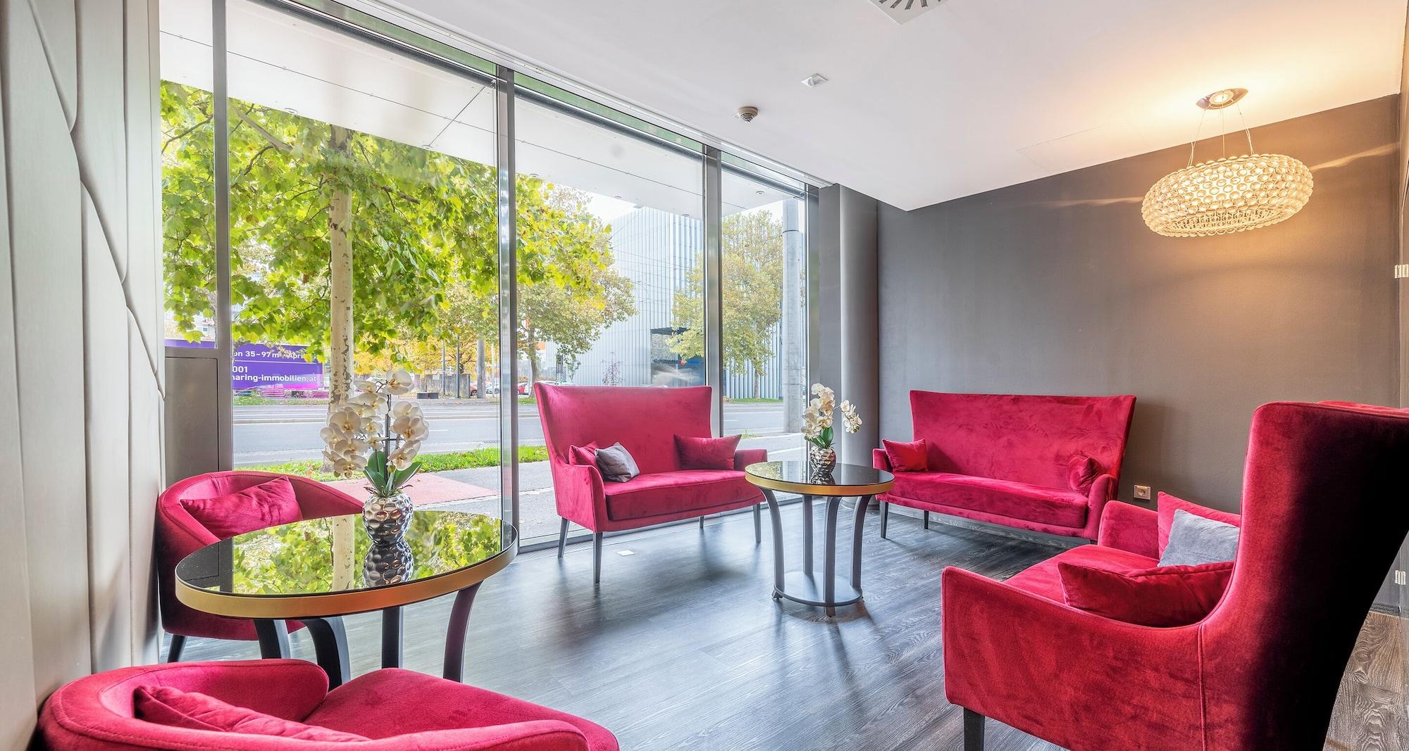 Vista Lobby PLAZA INN Graz